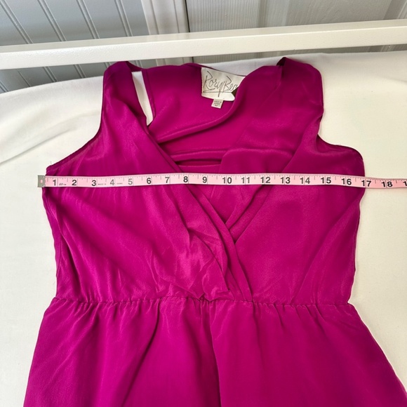 Rory Beca V-neck 100% Silk fushcia dress size Medium - Picture 7 of 9